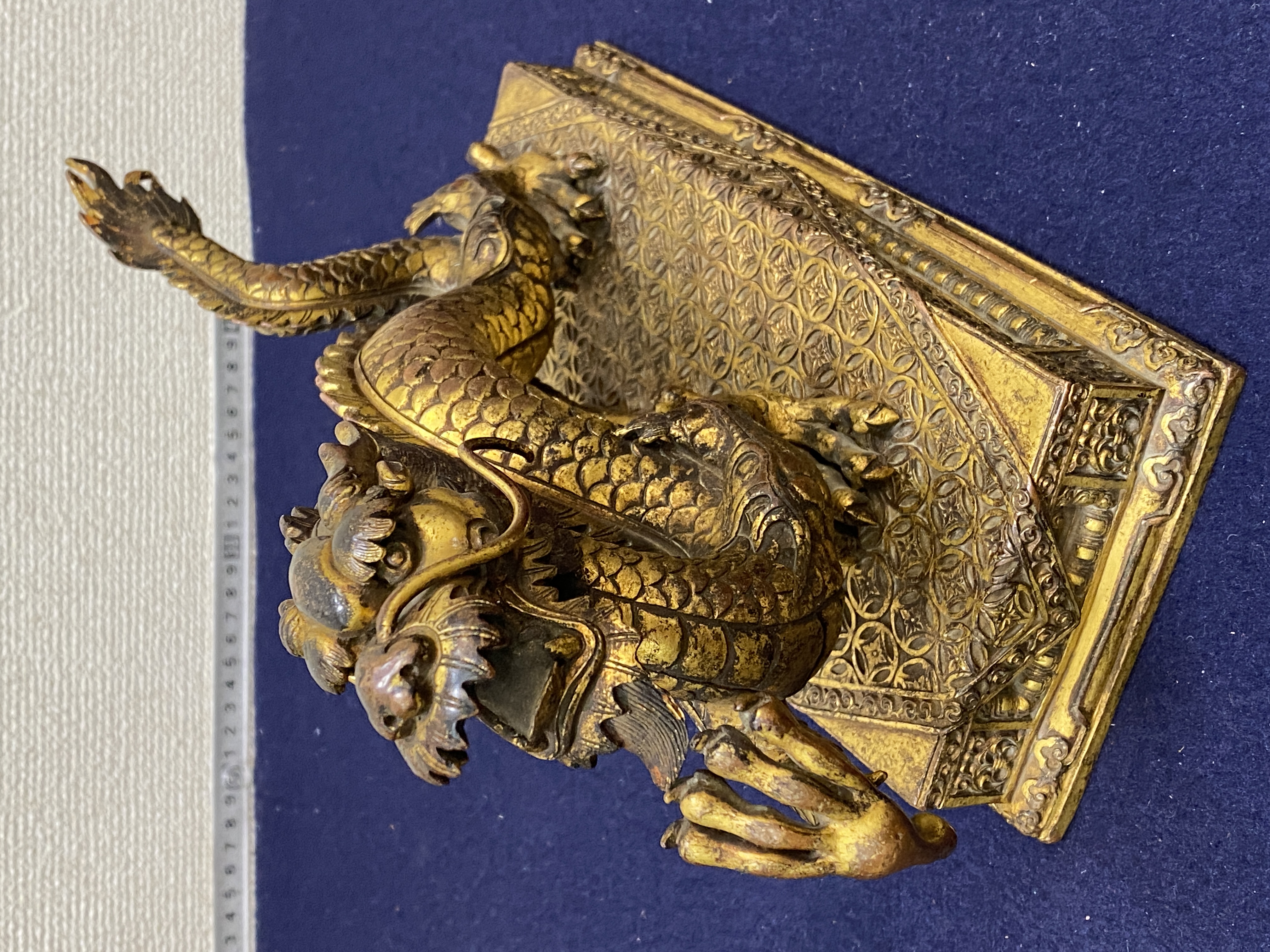 清乾隆 銅鎏金游龍鎮