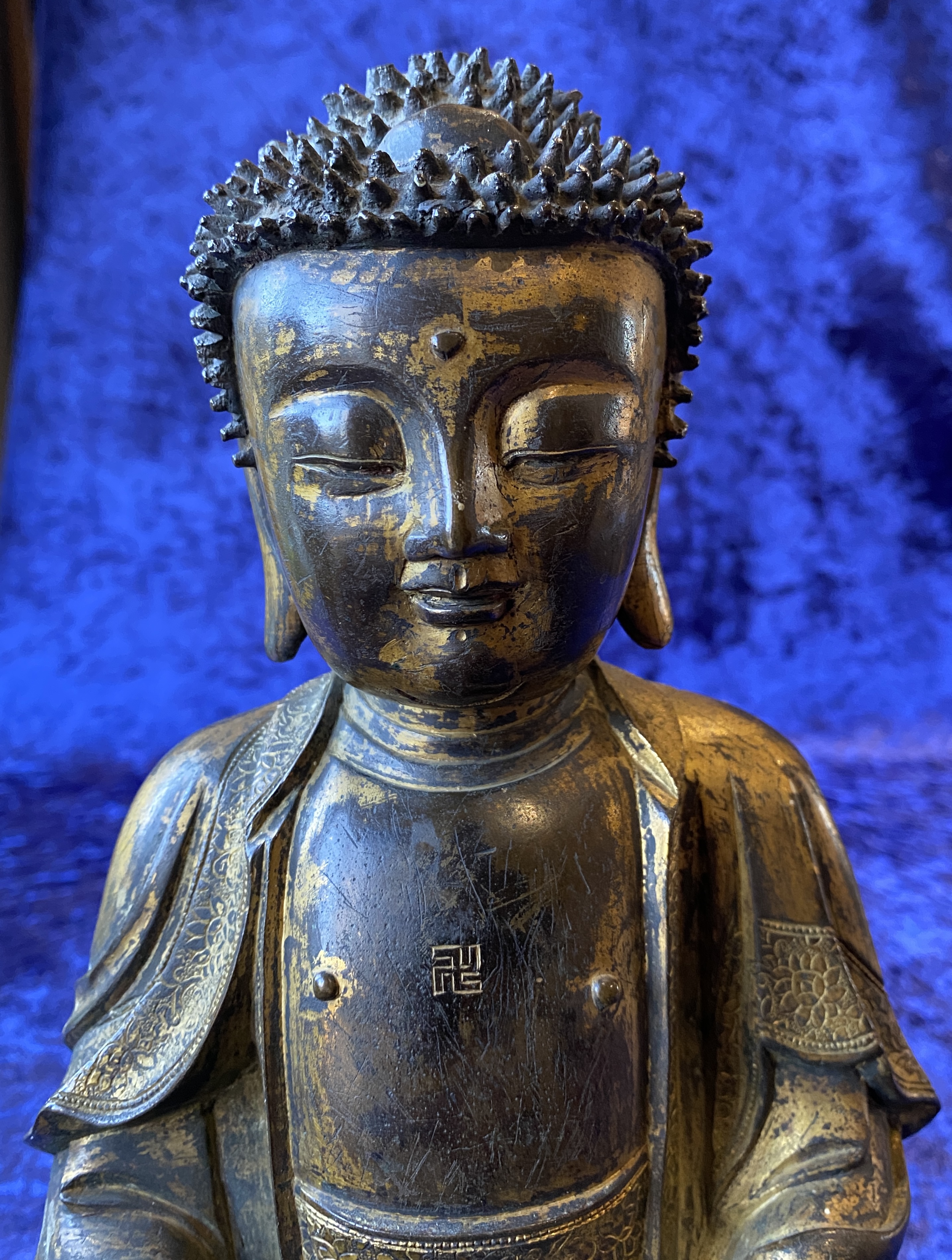 鎏金释迦牟尼造像