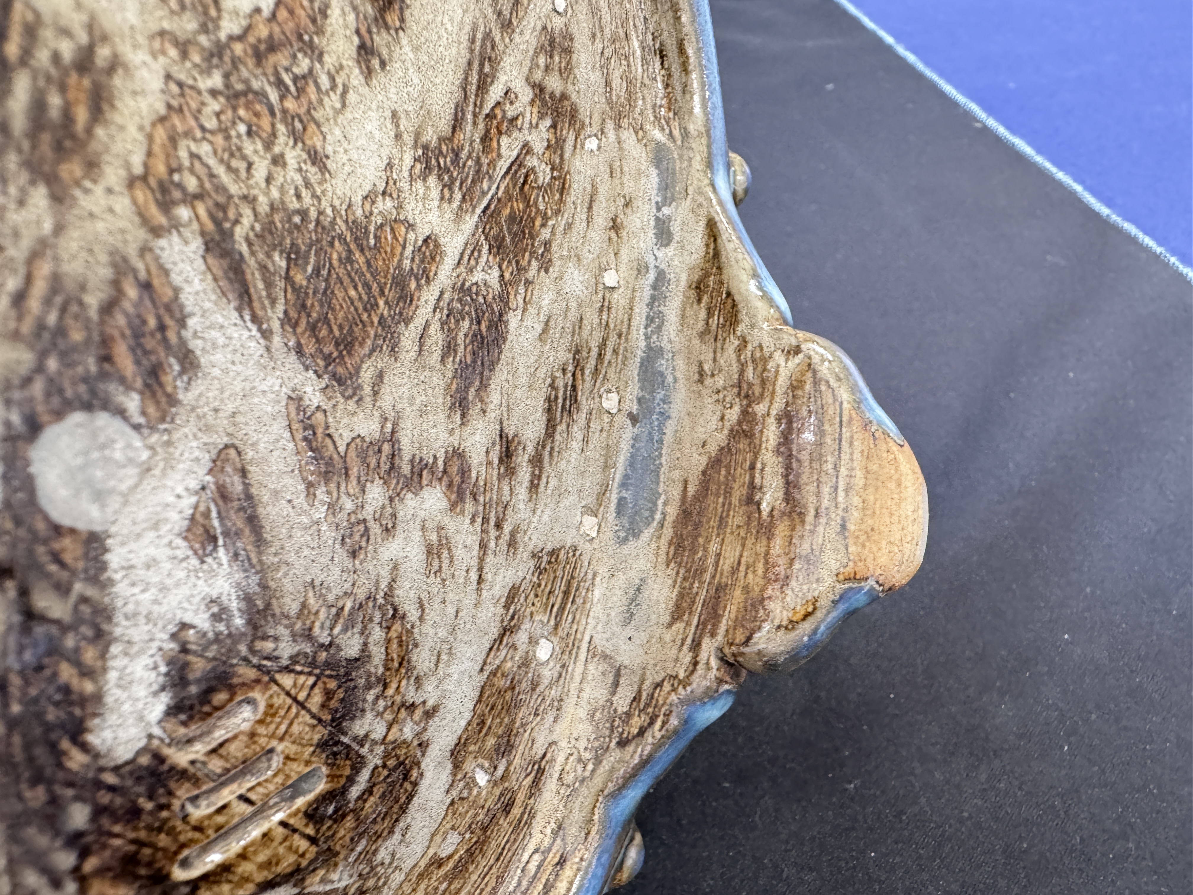  钧瓷三足洗 底款三 